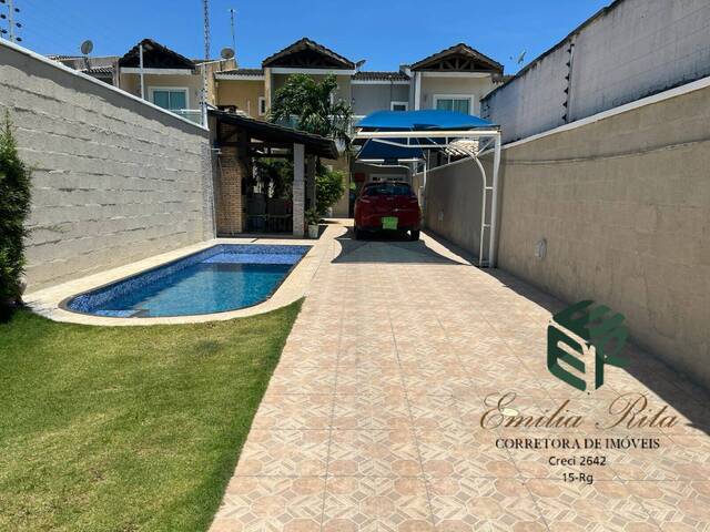 #ERC2807 - Casa para Venda em Eusébio - CE